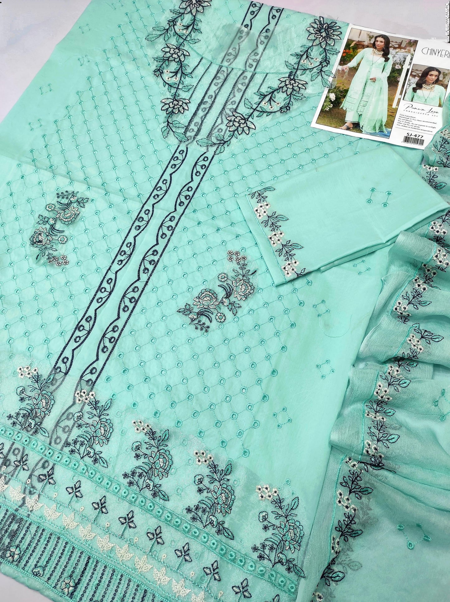 3 PC EMBROIDERED LAWN